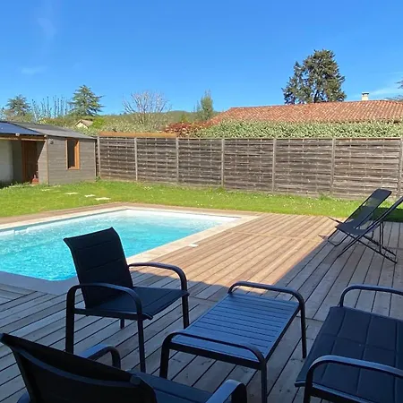Villa Spacieuse Avec Piscine Privé , Vallée Du Lot
