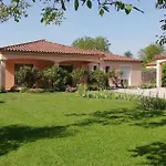 Villa Spacieuse Avec Piscine Privé , Vallée Du Lot Prayssac